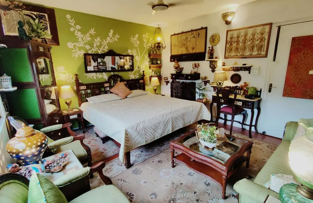 On The House - Bed And Breakfast-1